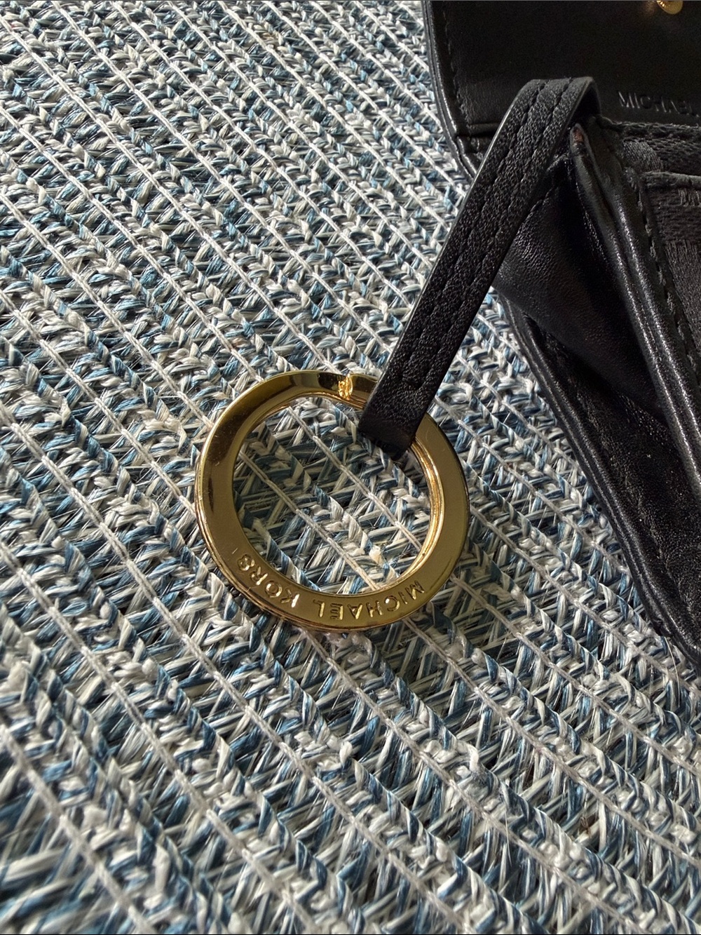 Michael Kors Black Wallet Keyring with Gold Logo Plate - Picture 4 of 5
